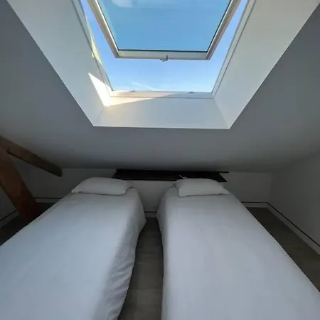 Logement Neuf Et Confortable - Peripherie Mancelle Lejlighed *