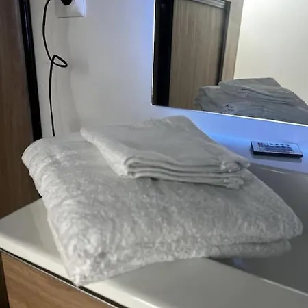 Lejlighed Logement Neuf Et Confortable - Peripherie Mancelle Moncé-en-Belin